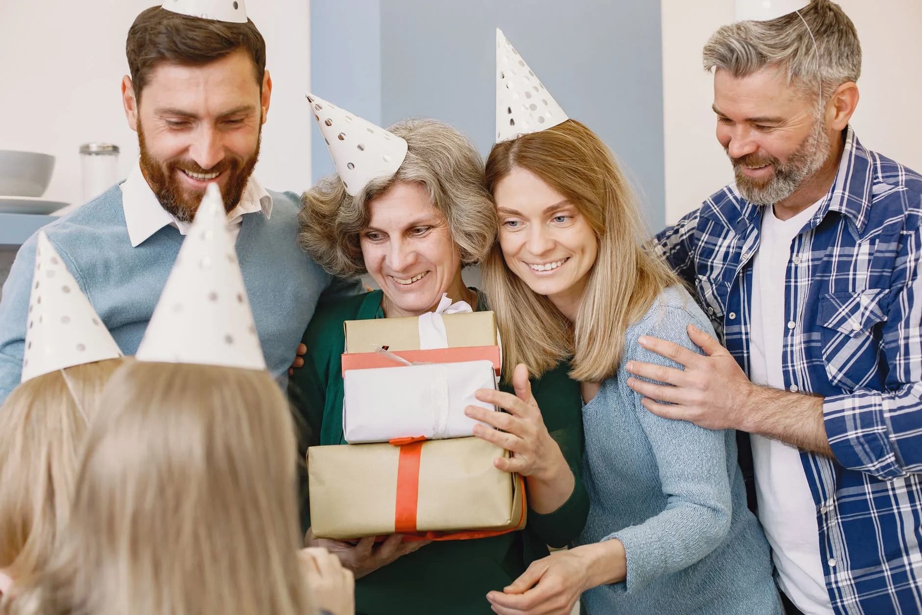 Imagem de capa de Presente para Idosa de 90 Anos: 15 Ideias Especiais