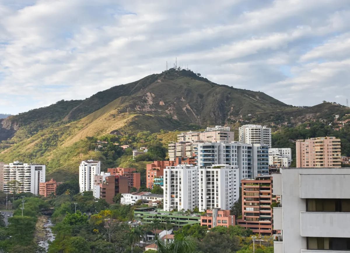Imagem de capa de Ancianato en Cali: Cómo Elegir el Adecuado
